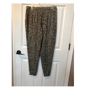 Leopard Mid-Rise Soft Joggers